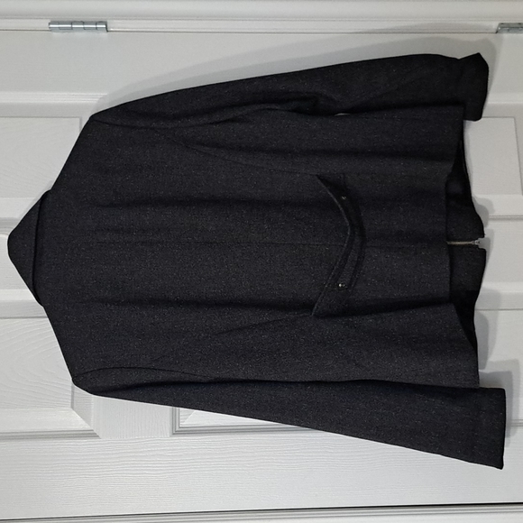 Bellisima ZipUp Jacket - Picture 3 of 7